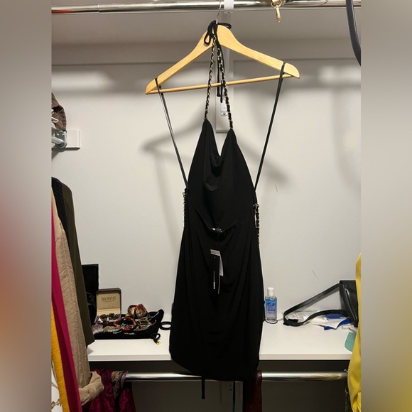 Fashion Nova- Miki Halter mini dress in Black - Picture 4 of 4